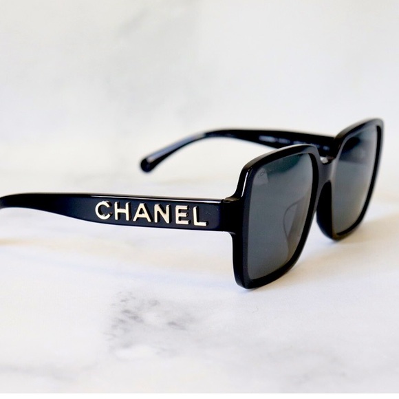 CHANEL BNIB sunglasses. OBO. Authentic. Unworn. No scratches. Original packaging - Picture 2 of 8